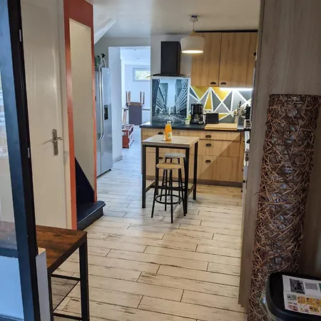 Vakantiehuis Agreable Maison De Renovee A Rouen